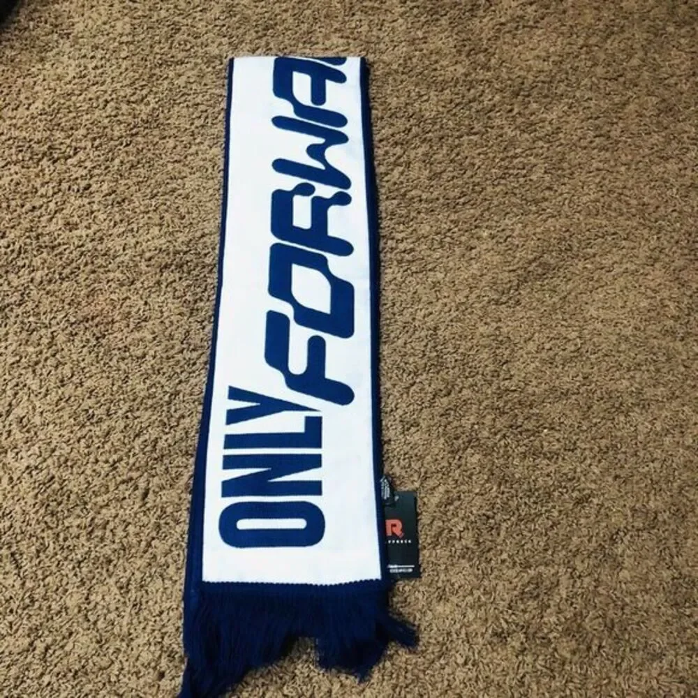 Ruffneck USMNT Soccer Scarf‎ Only Forward USA Crest Navy White Red Knit NWT